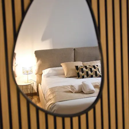 Pied A Terre - La Apartment *